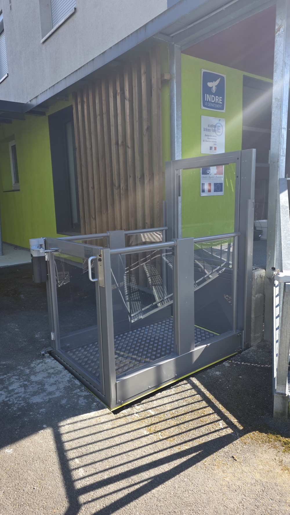 Plateforme élévatrice LIFTBOY 5 - Photo 1